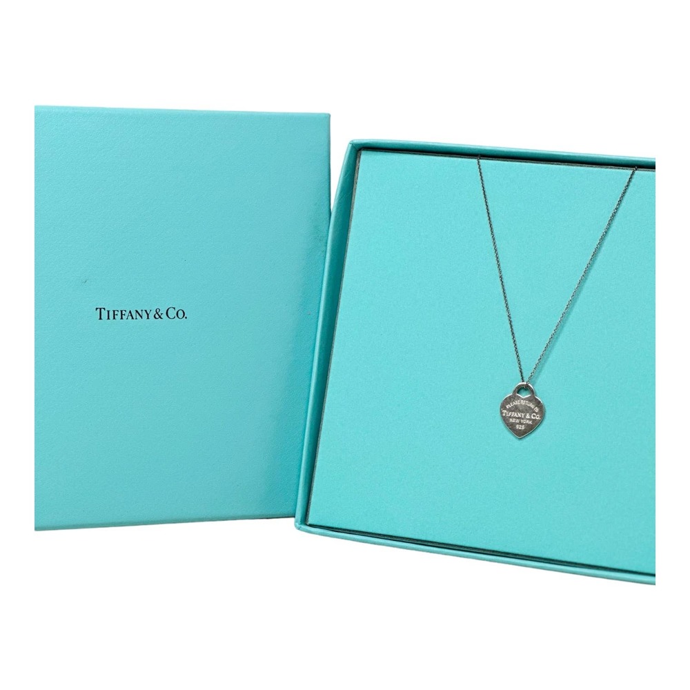 Tiffany & Co Vintage Return To Tiffany Heart Necklace… Gem